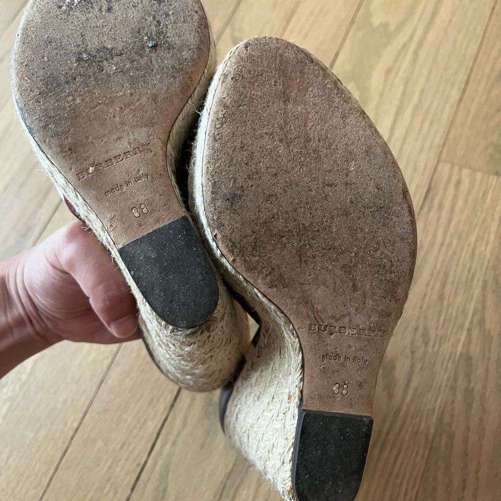 Burberry wedges - Picture 4 of 6